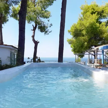 Sani Gallery Villa, Your Next Family Vacation! 펜션 Sani (Chalkidiki)