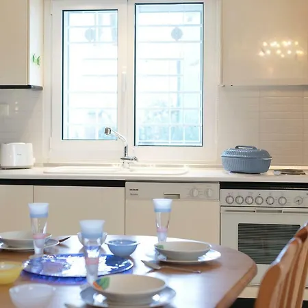 Sani Gallery Villa, Your Next Family Vacation! باراليا ساني